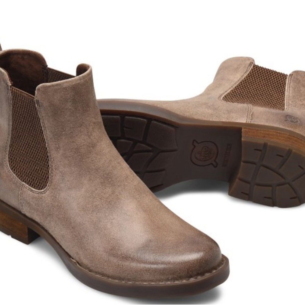 NWOB. Born Brenta Suede Leather Chelsea Boot. Women’s size 8.5. Taupe distressed
